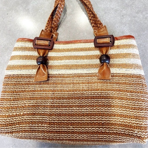 Sezane style woven tote - Picture 5 of 12